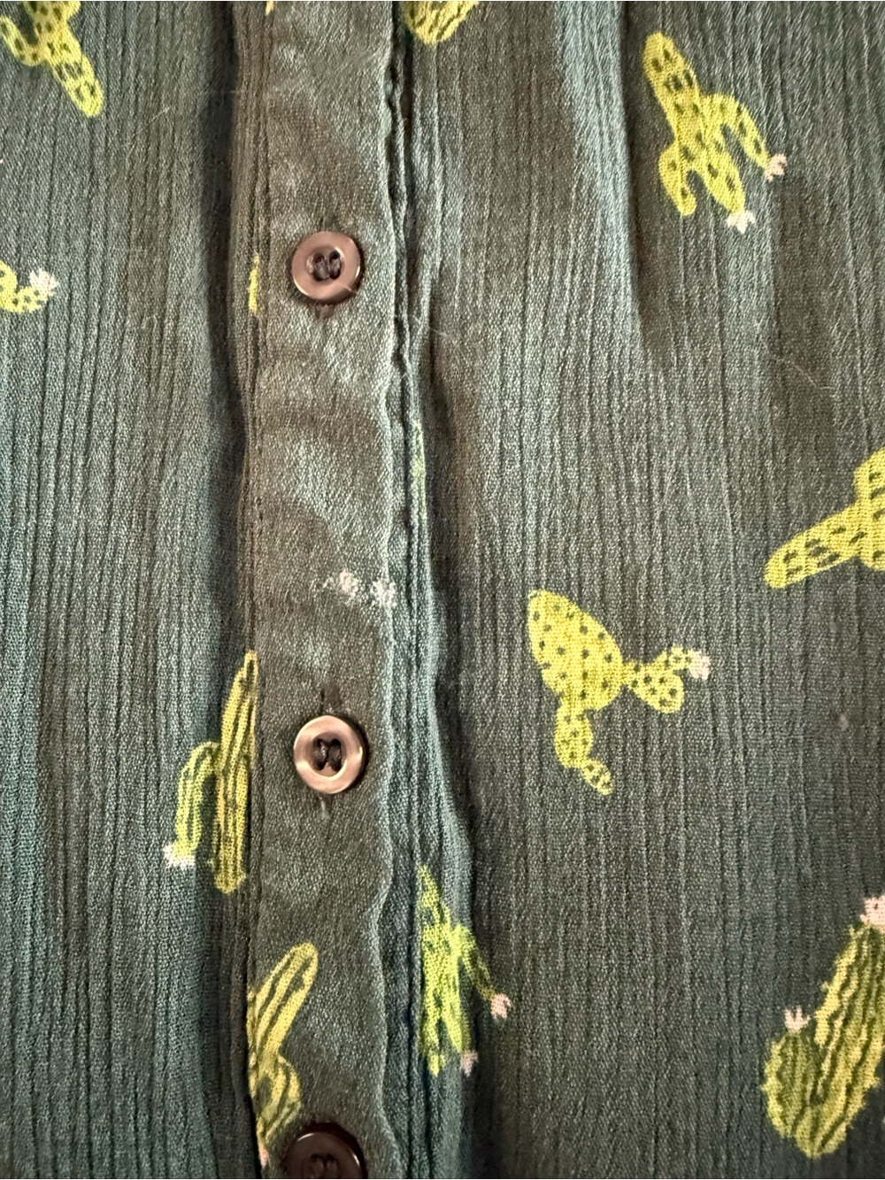 ModCloth | Cactus Print Button-up Small - Picture 4 of 5